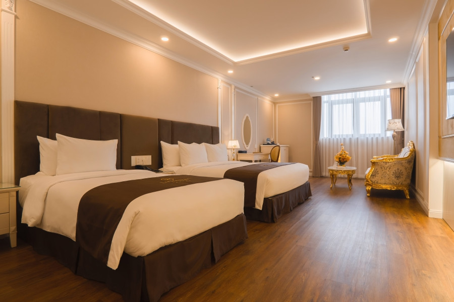 PHÒNG LACHATEAU JUNIOR TRIPLE